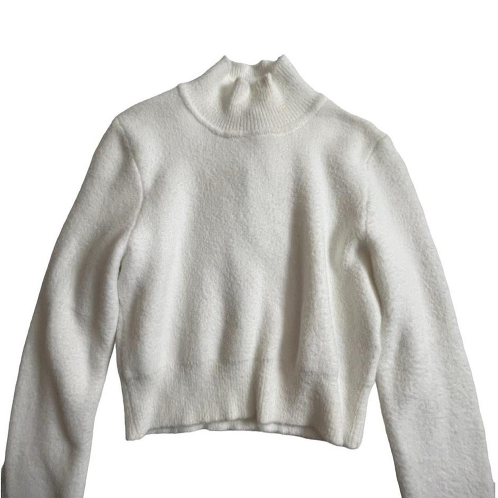 white zara sweater